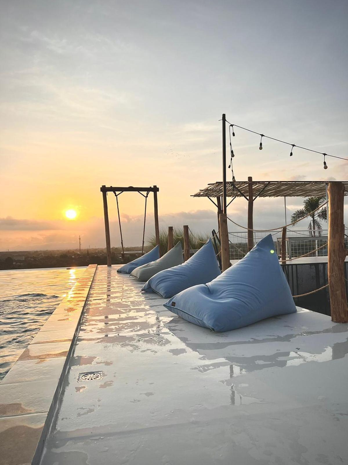 The Amartya Hotel Ngabean Exterior photo